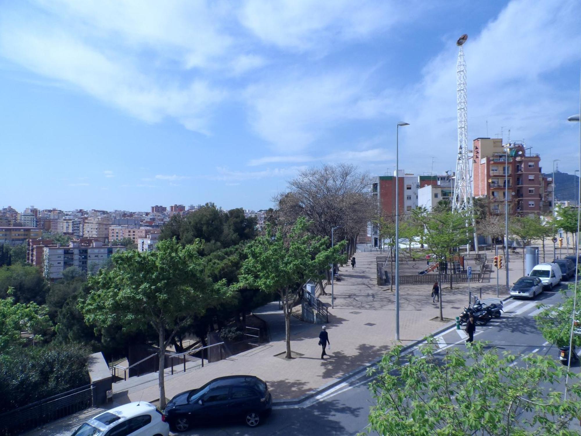 Cheap Booking Rooms L'Hospitalet de Llobregat Exterior photo